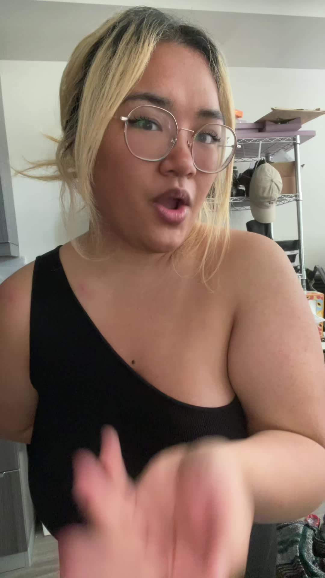@Momo