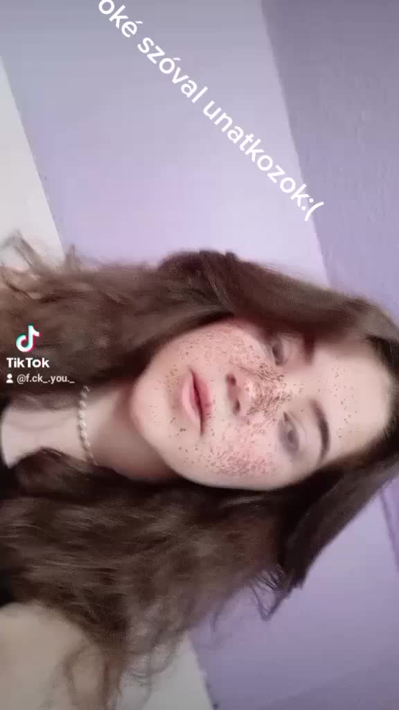 @R&eacute;ka Moln&aacute;r