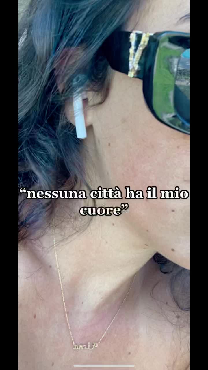 @ELLY