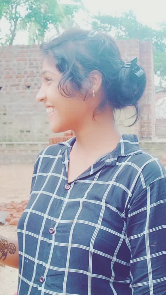 @Queen 👸 Jayashree