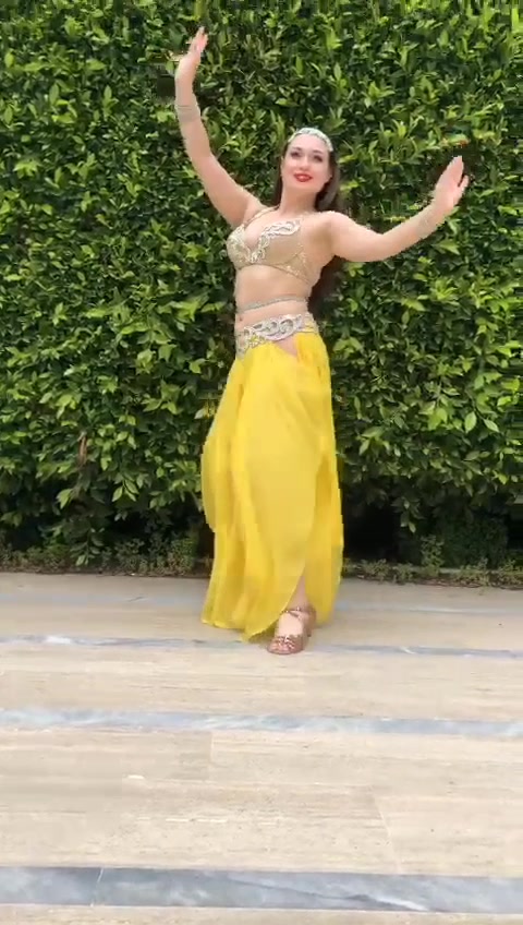 @Oriental dancer