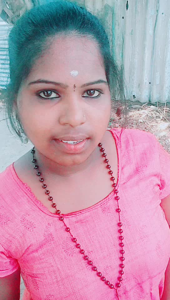 @Nameesh😘💋👣Thanee