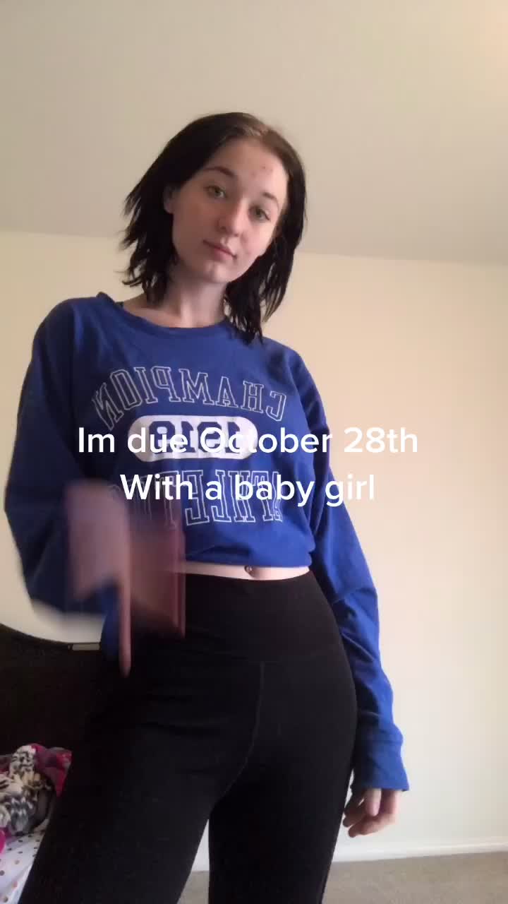 @LizzieG