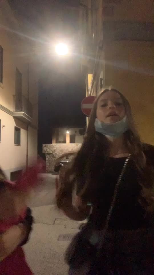 @lucyvitiello