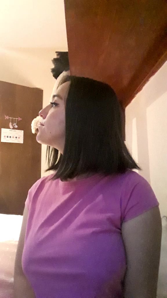 @Marianaaa.
