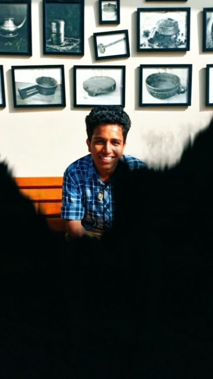 @അനാർക്കി🌸