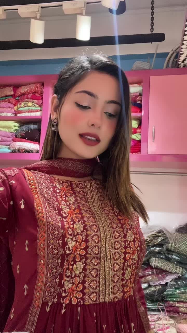 @priyankabhandariofficial