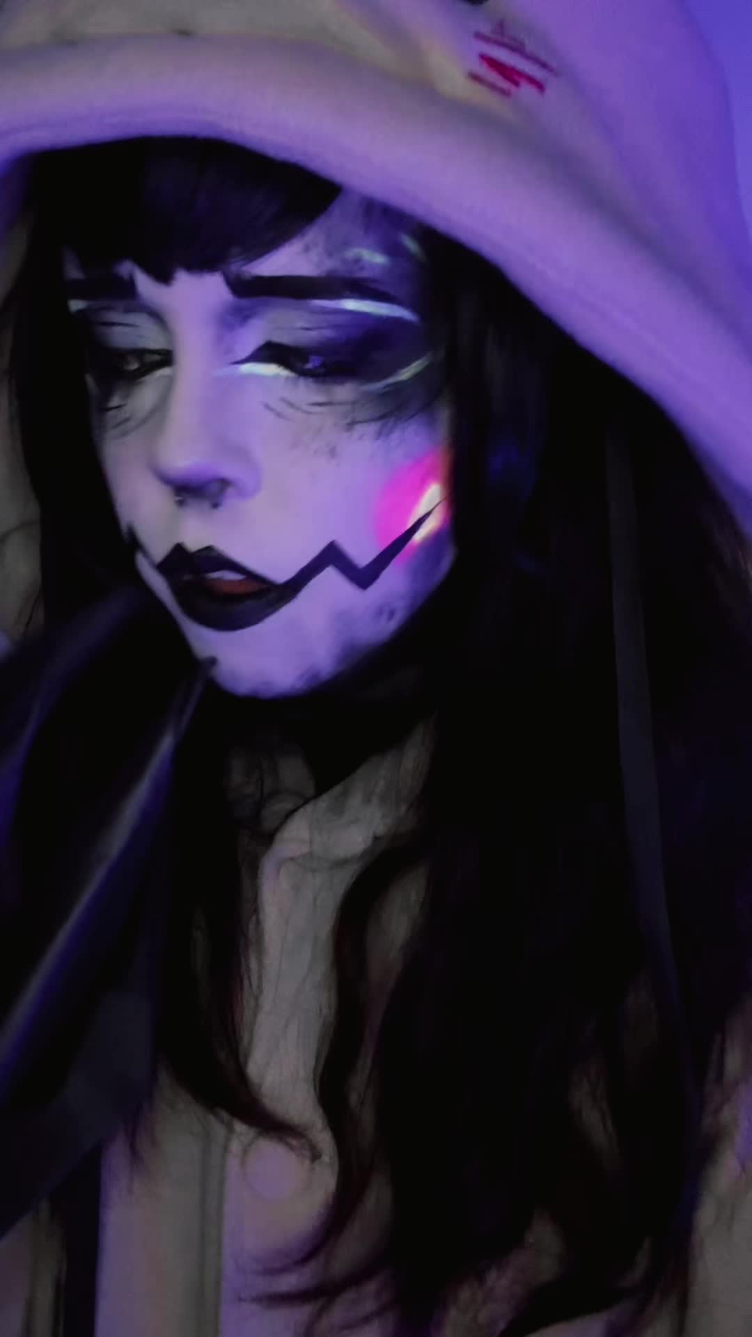 @☽ ᛖᛚᚢᛖᚾ ☾