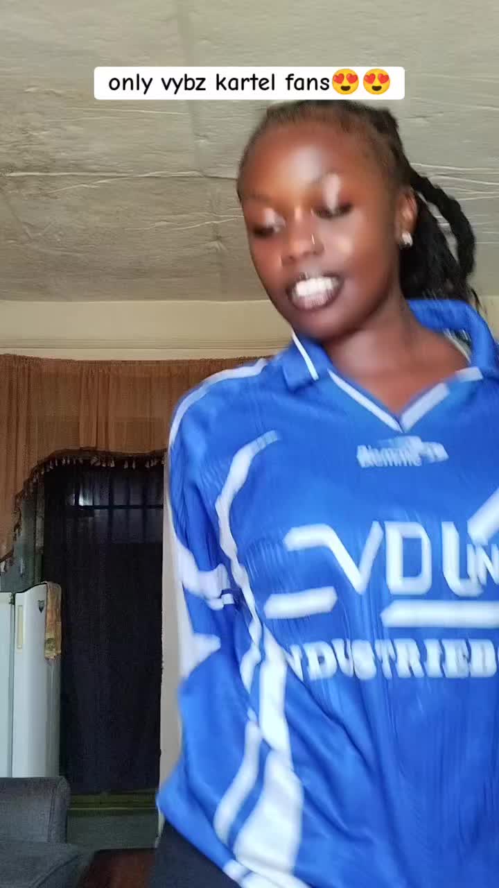 @~dee~