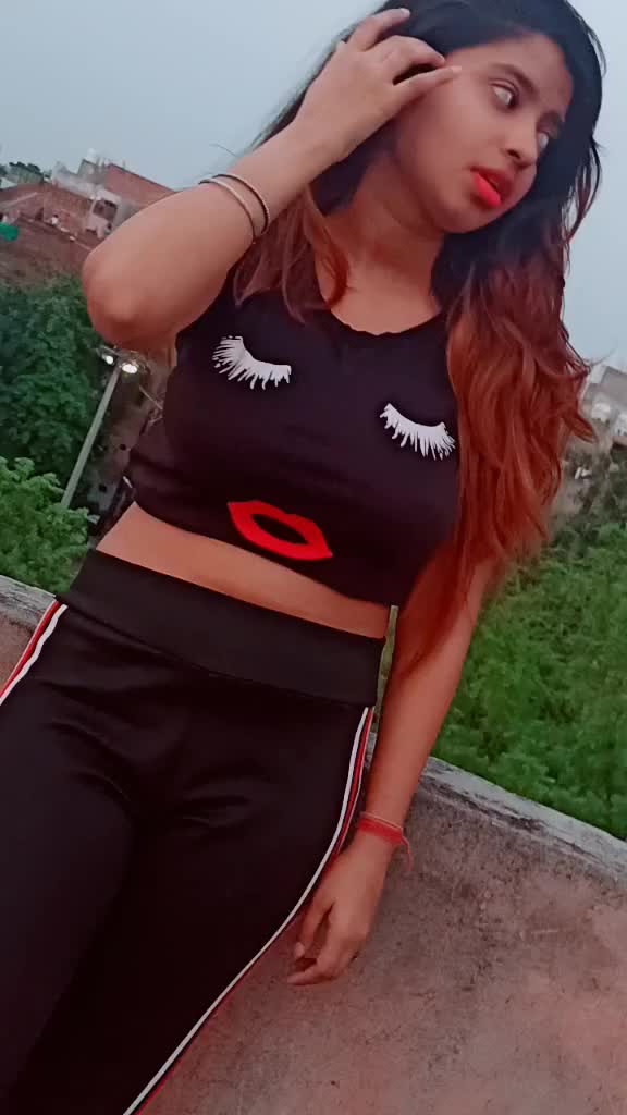 @MoNeet kaur ❤️
