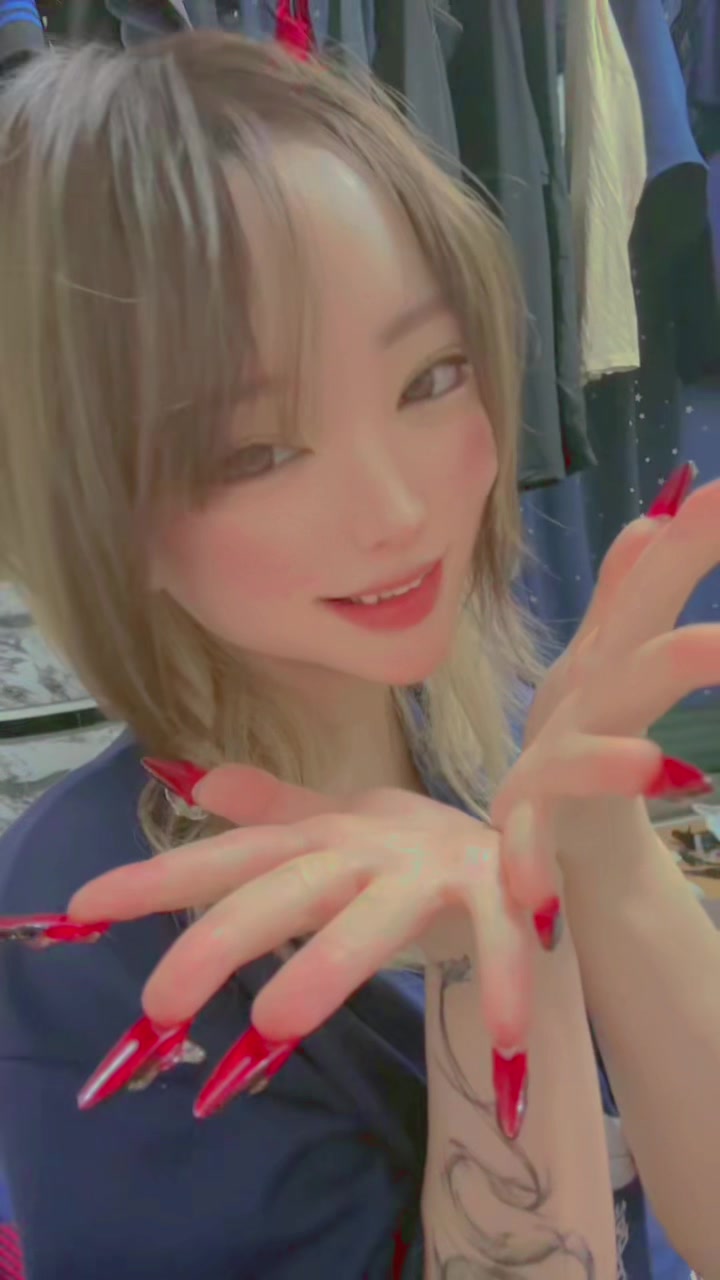 @🌗🐺🌓 狼谷里月
