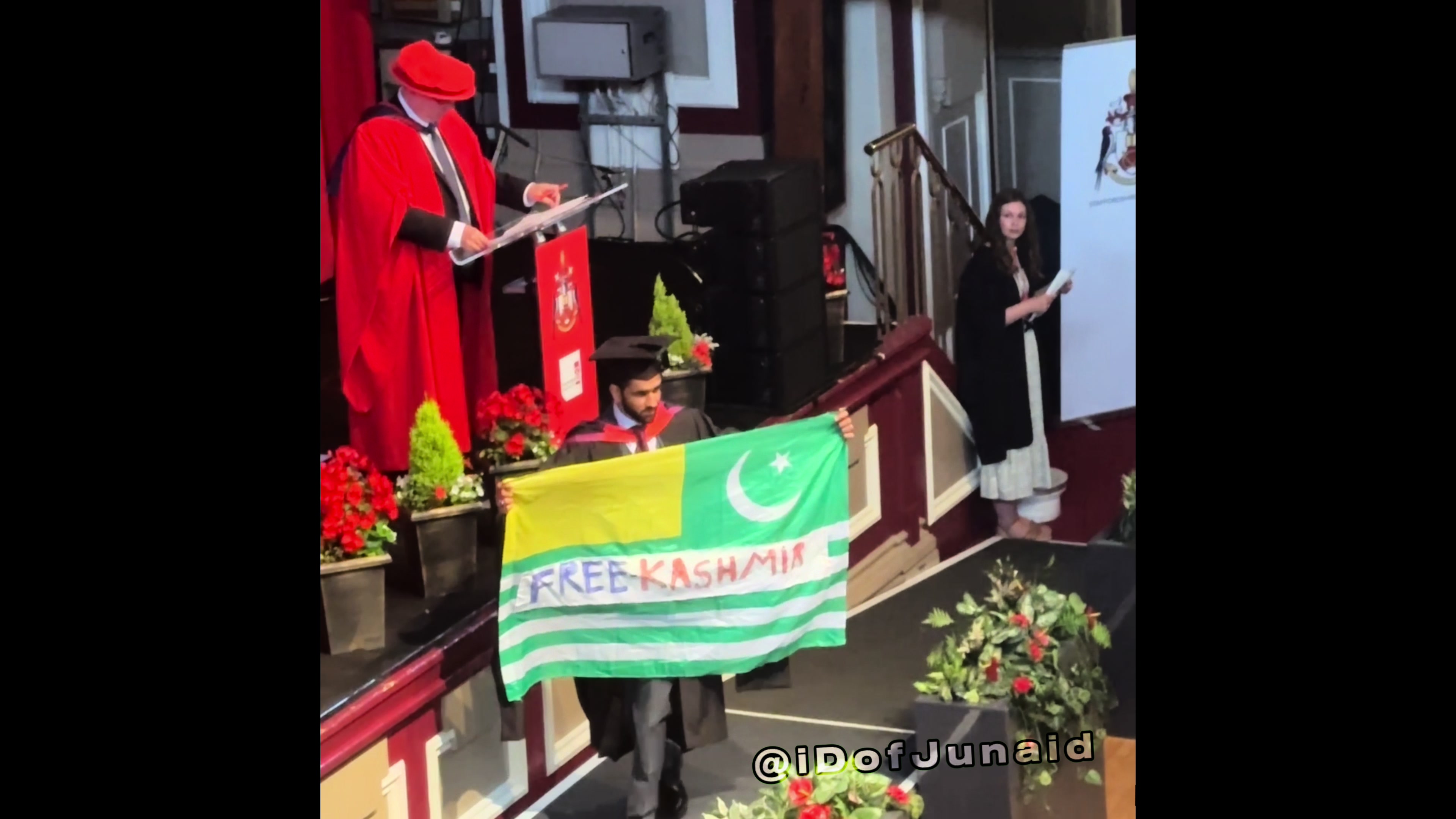 @JuNaiD SyED🏴🇬🇧