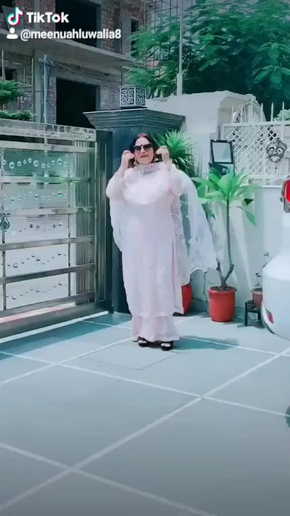 @user49696700409