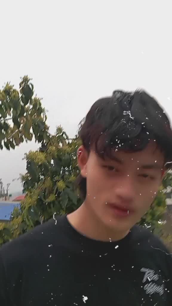 @라이 비니따
