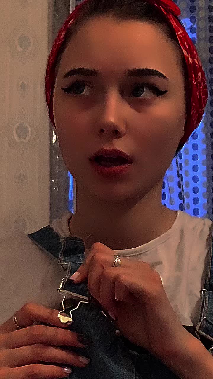 @👑