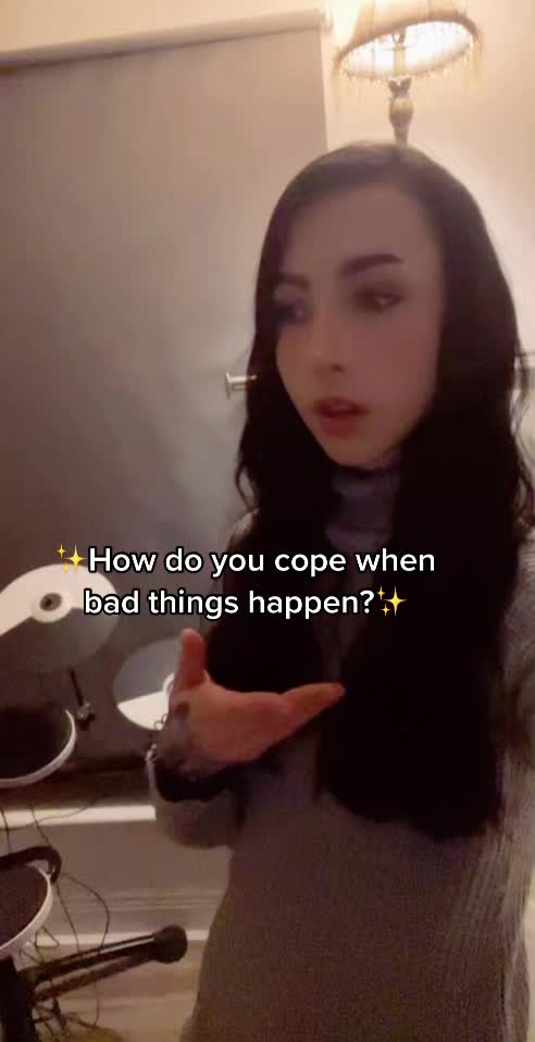 @HALLIE