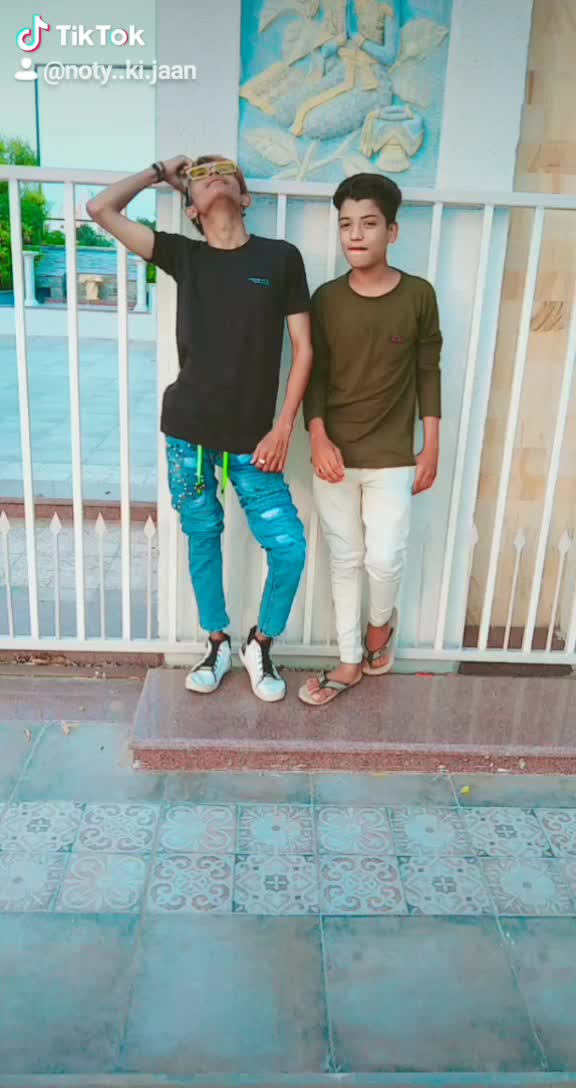 @mr.noty. ki jaan