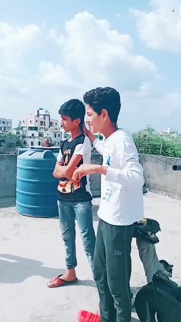 @Maaz_Shaikh_00001