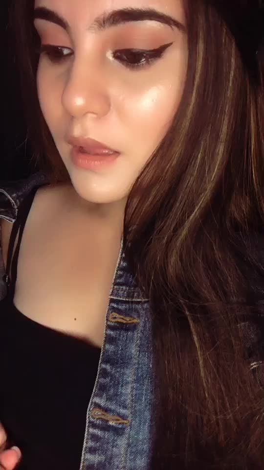 @🌸Himanshi🌸