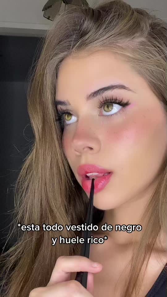 @Valen✨💕