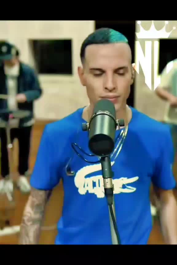 @Nawel_Max