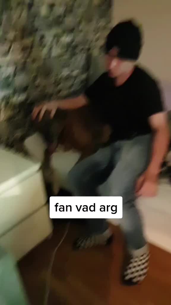 @10800 f&ouml;ljare?
