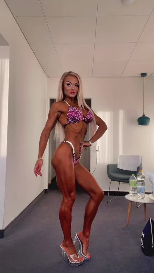 @Nikoleta &Scaron;ubov&aacute;
