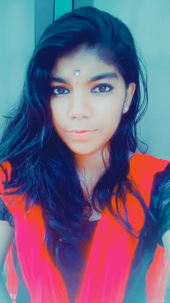@unnimayaunni