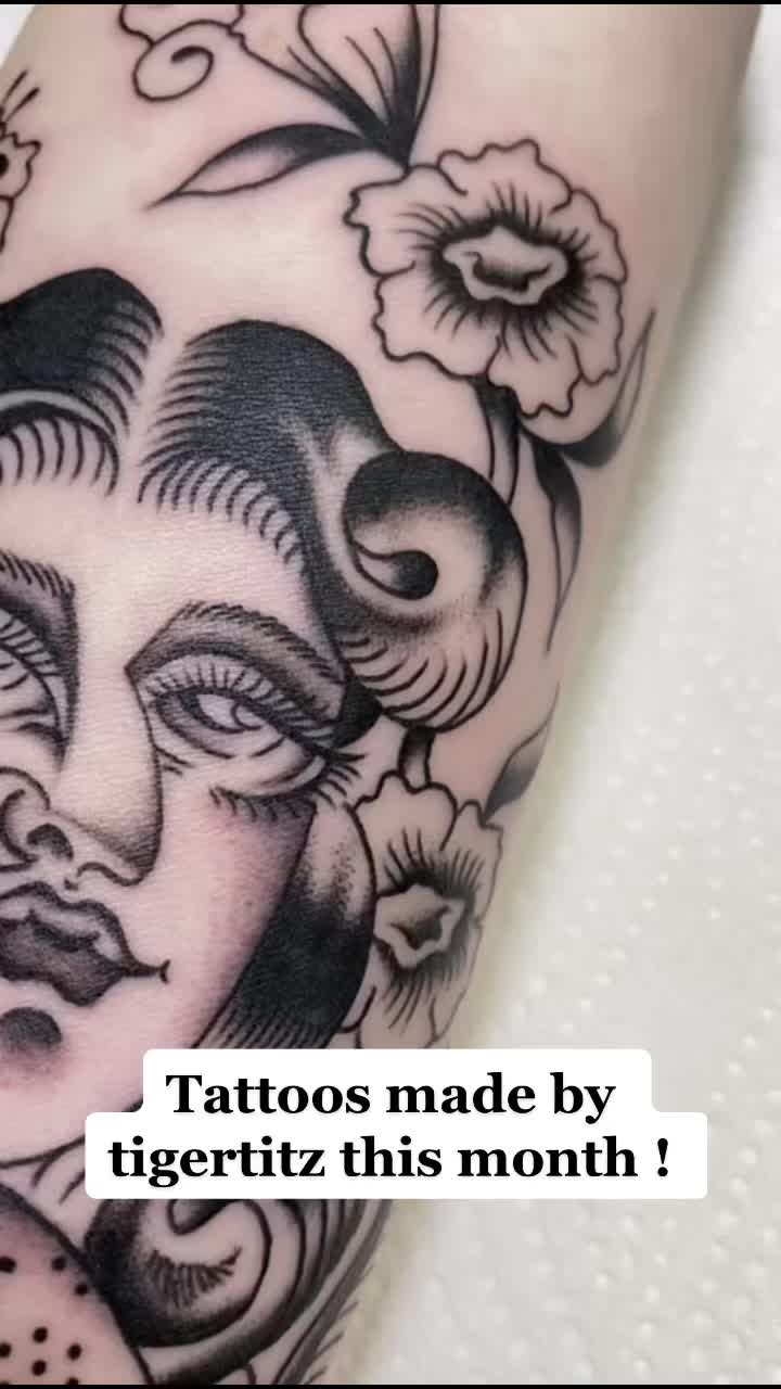 @Seven Doors Tattoo