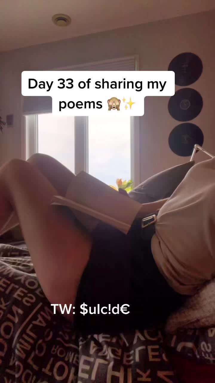 @elisfeather