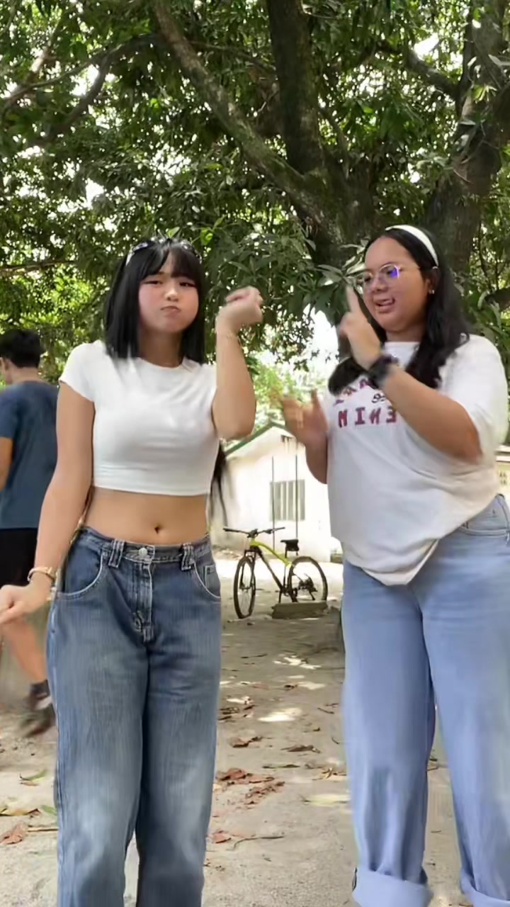 @keshiaʕ•ᴥ•ʔ