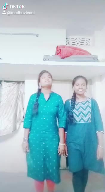 @vanirozy
