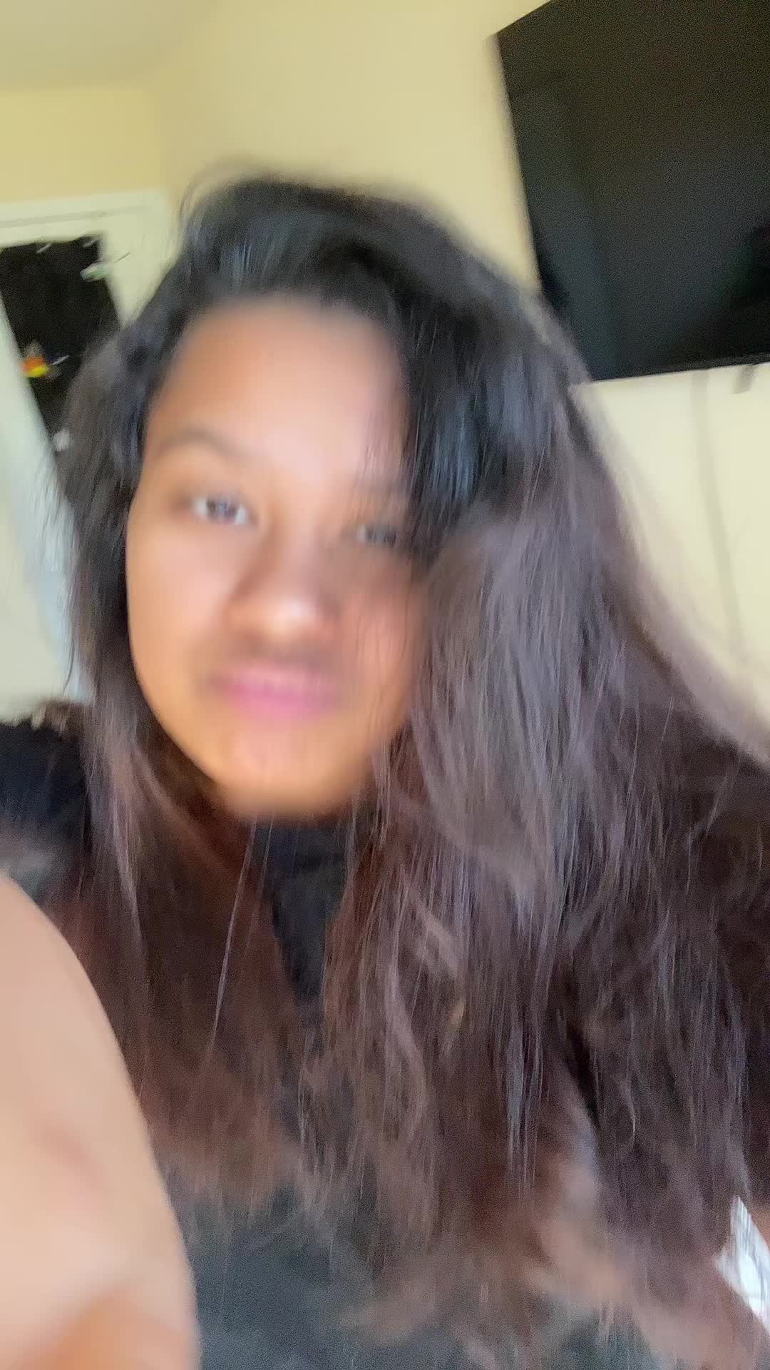 @msthuggrella