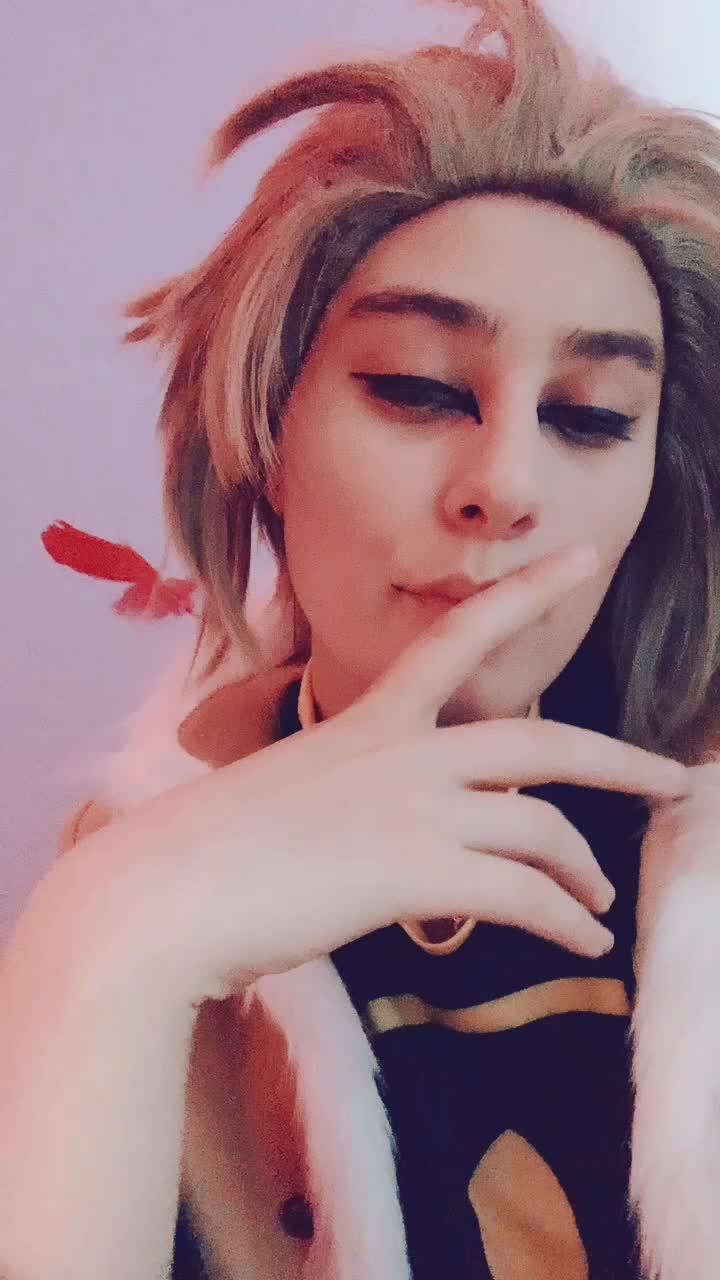 @Hawksboi