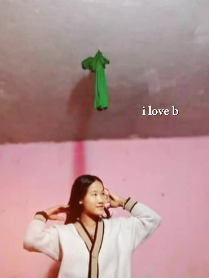 @<🫂🫶 )