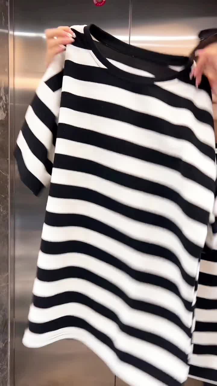 @Men&rsquo;s T-shirt