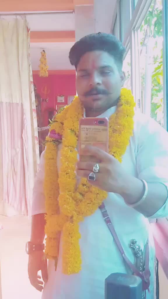 @Reets_Khatri_Reets