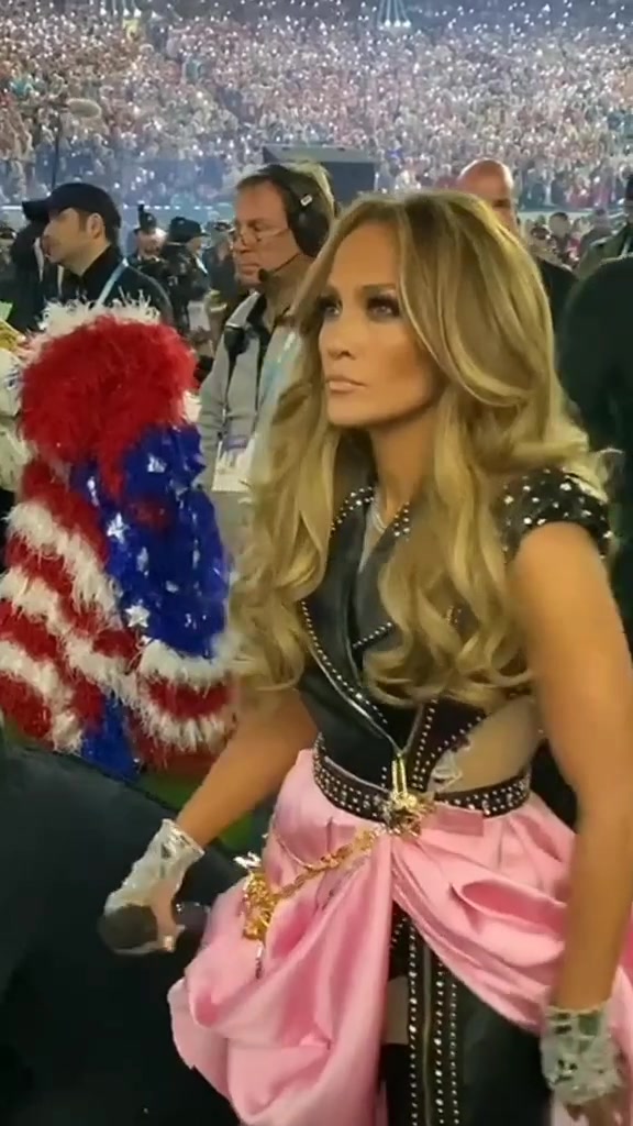 @Jennifer Lopez