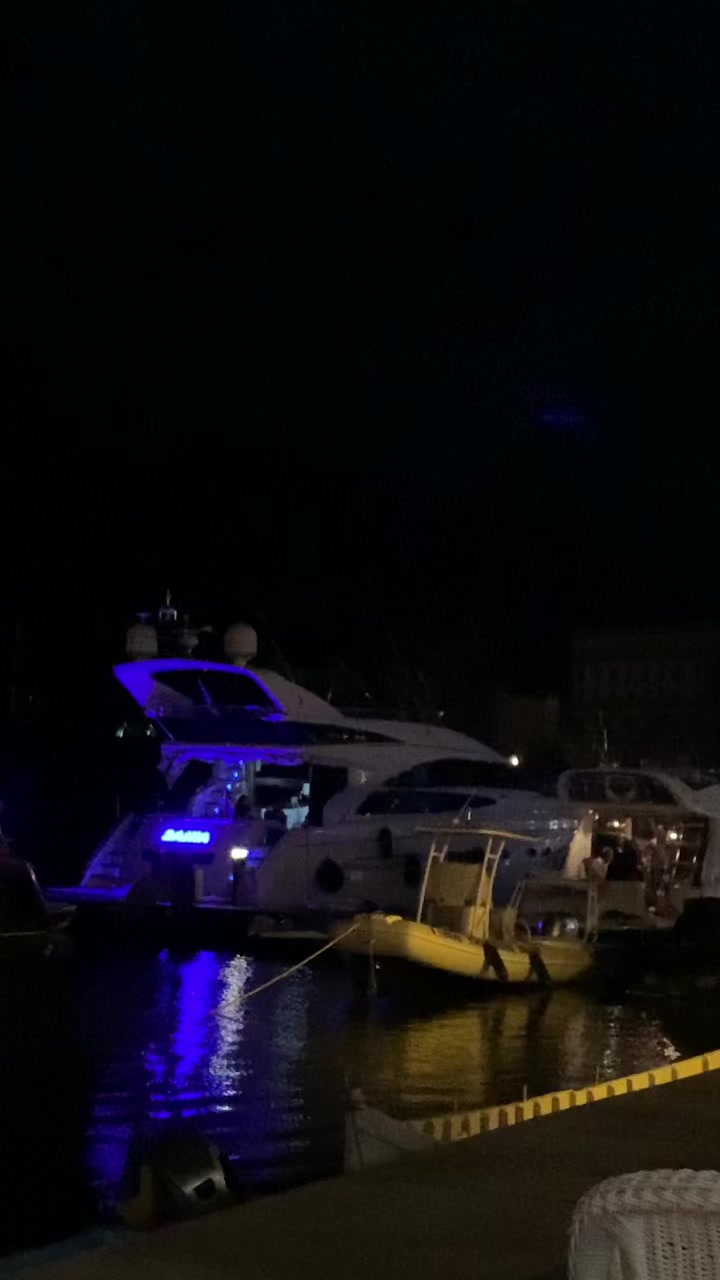 @Valicopter