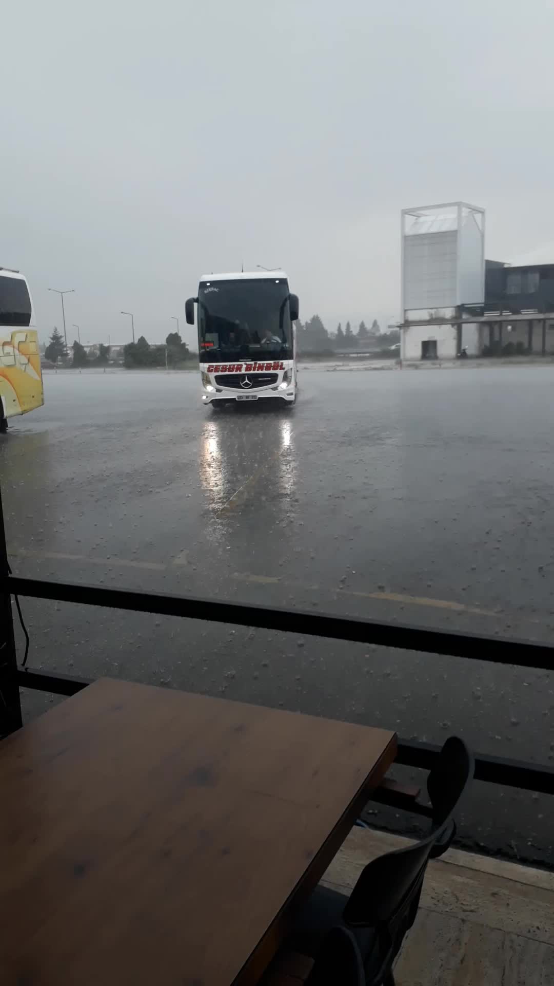 @Ahmet özkaradaş