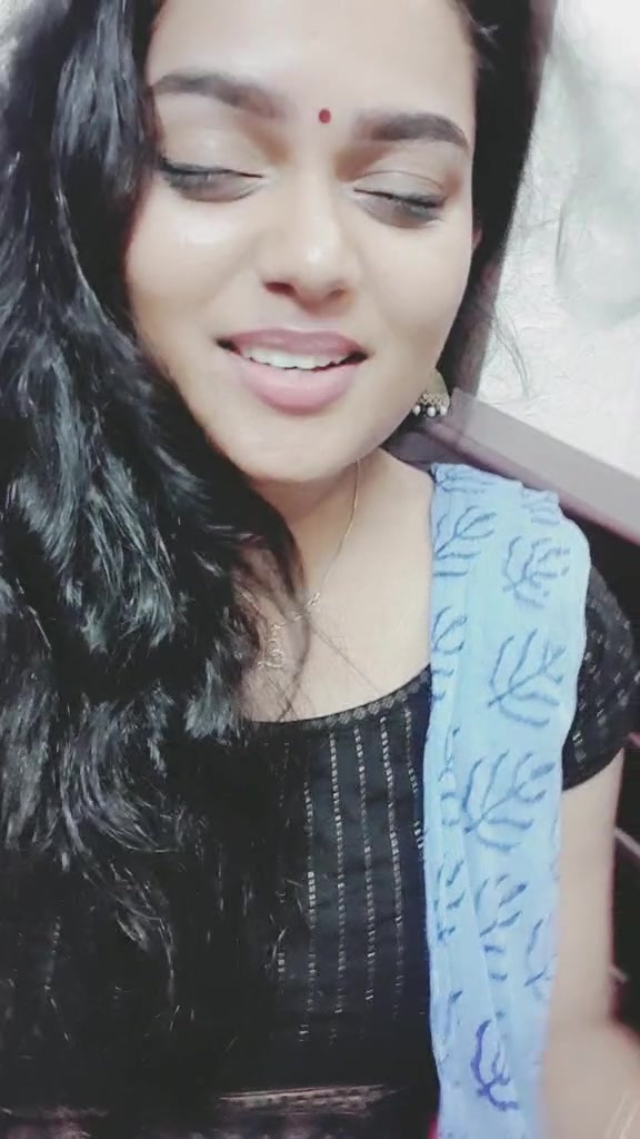 @Aswathi_ash