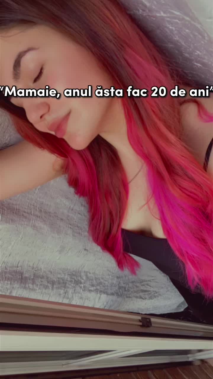 @Cosmy🧸