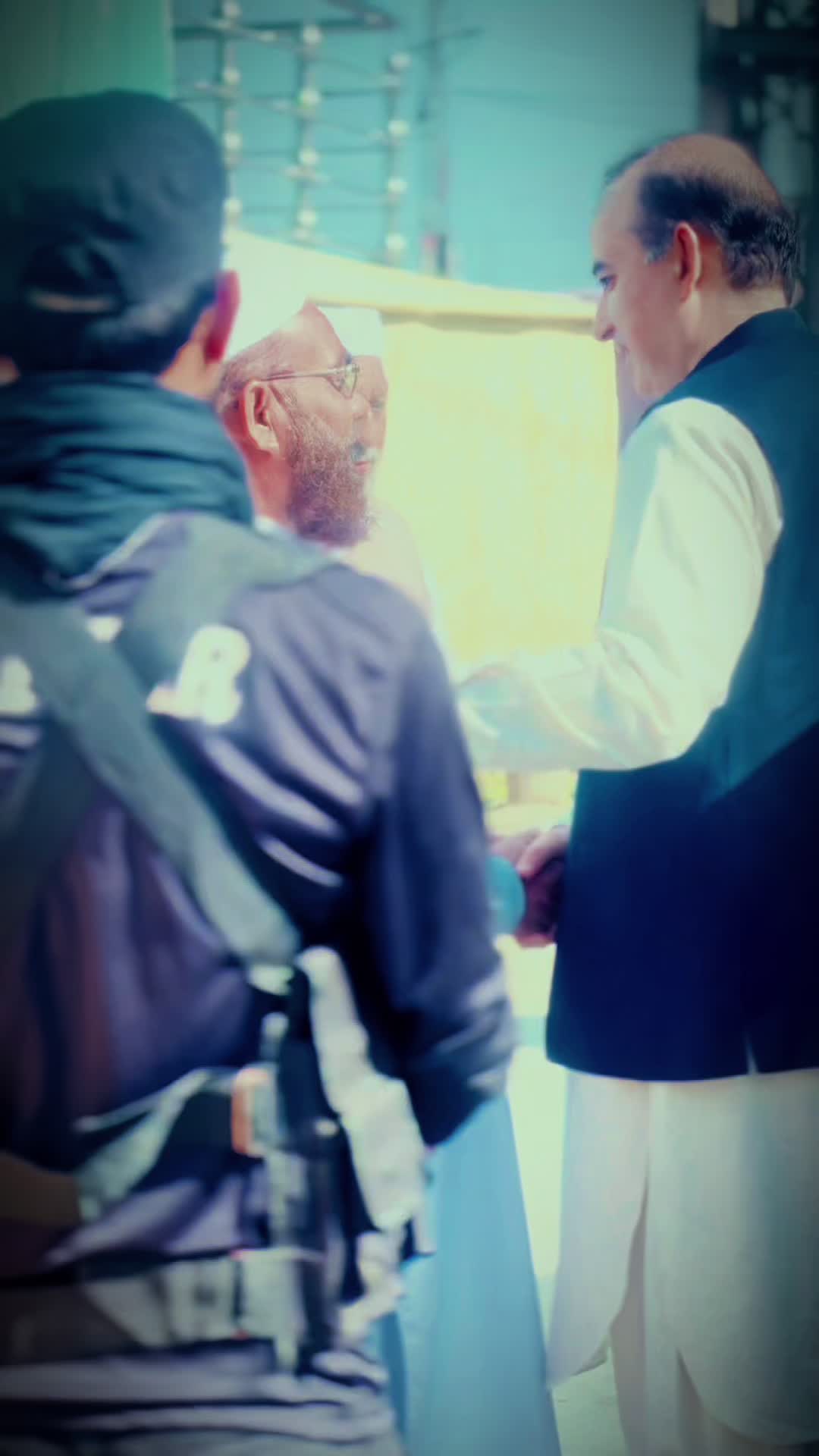 @AyesHasnain❤️