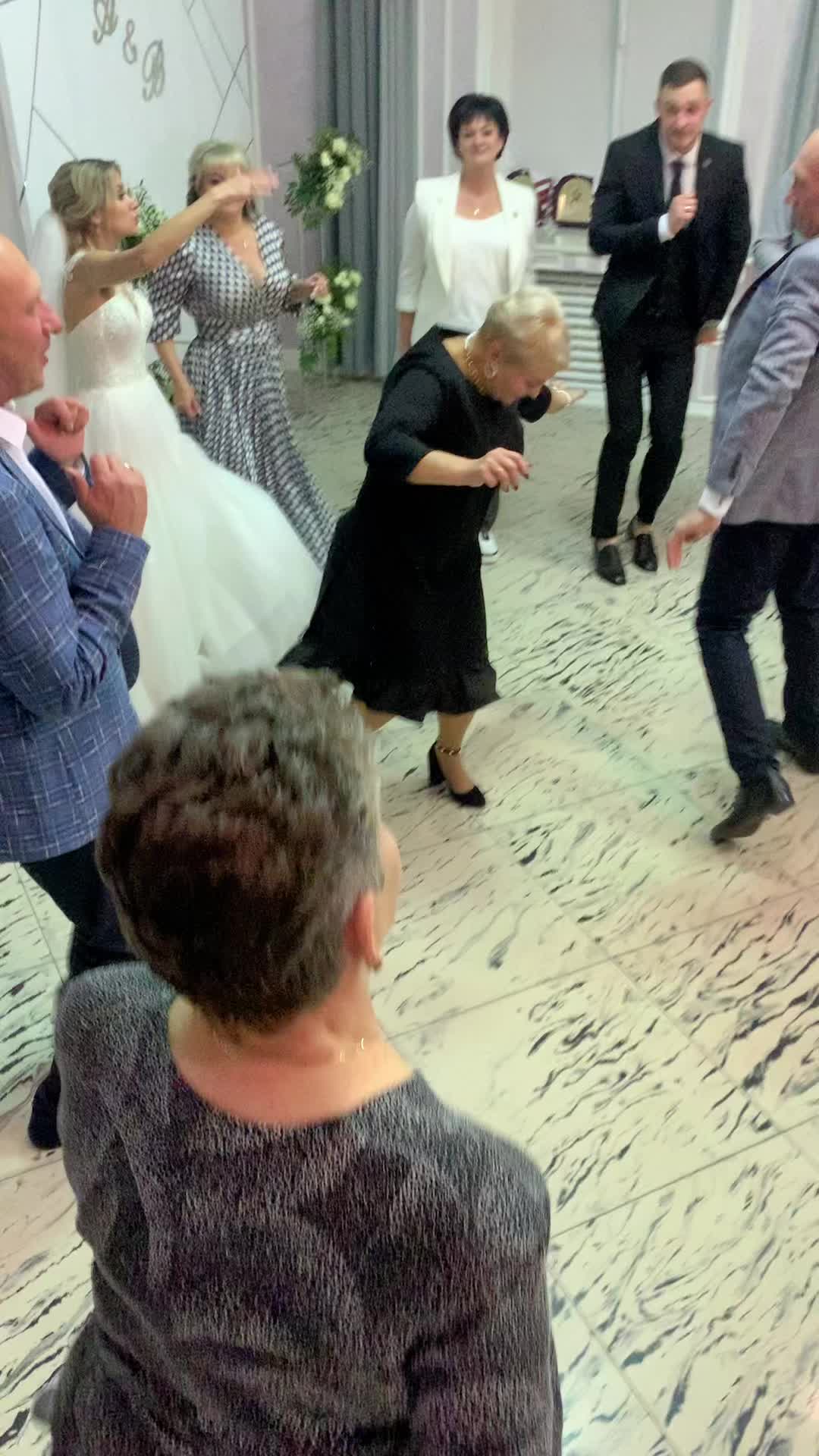 @Світлячок