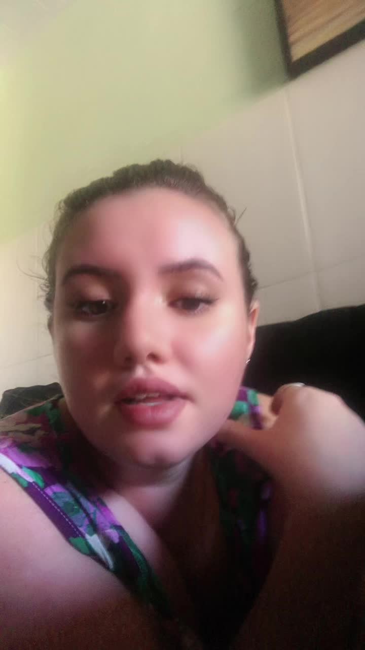 @JulianaPoorto