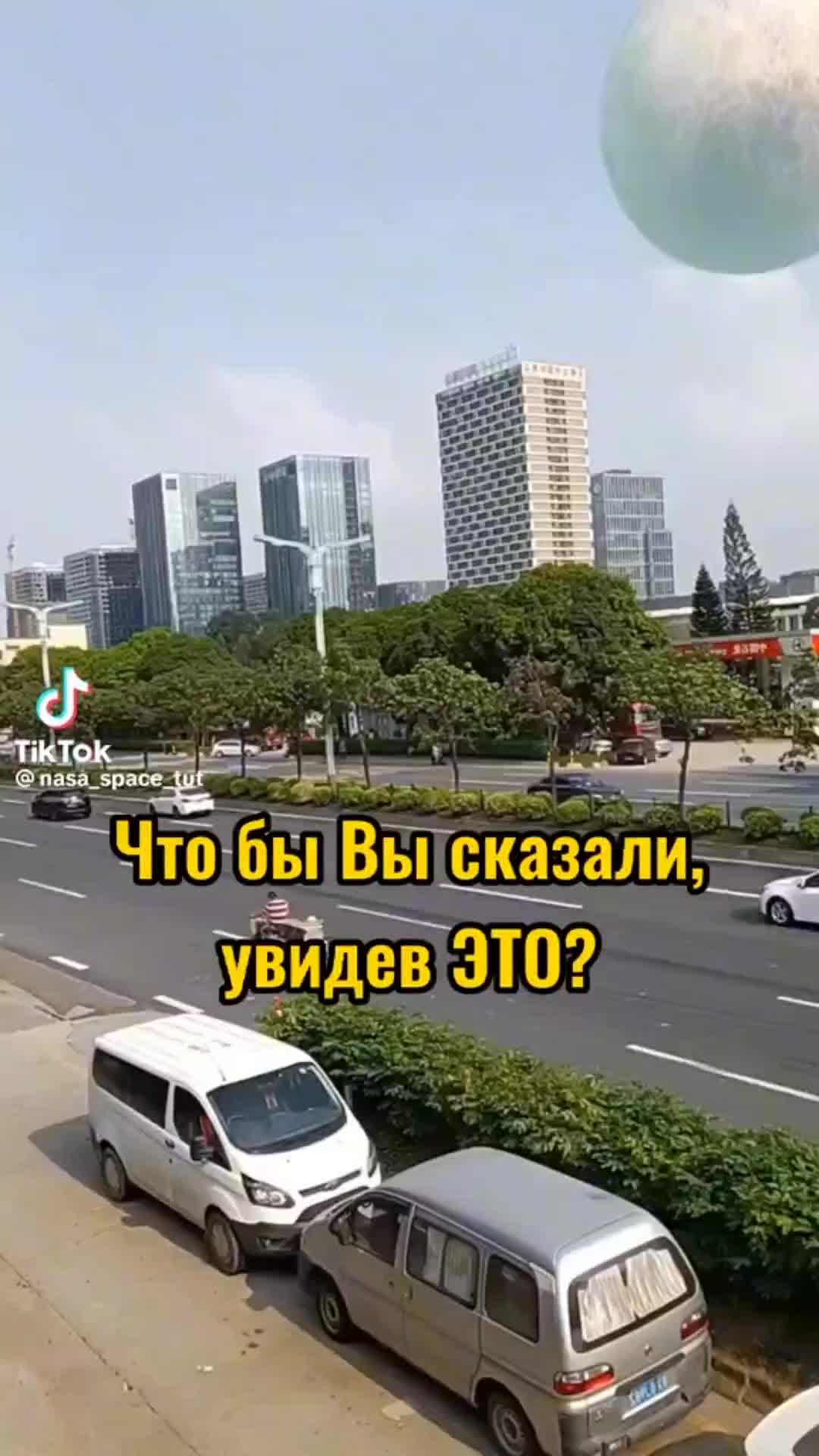 @AUI