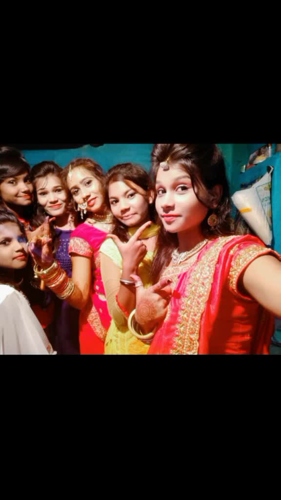@khushi lodhi