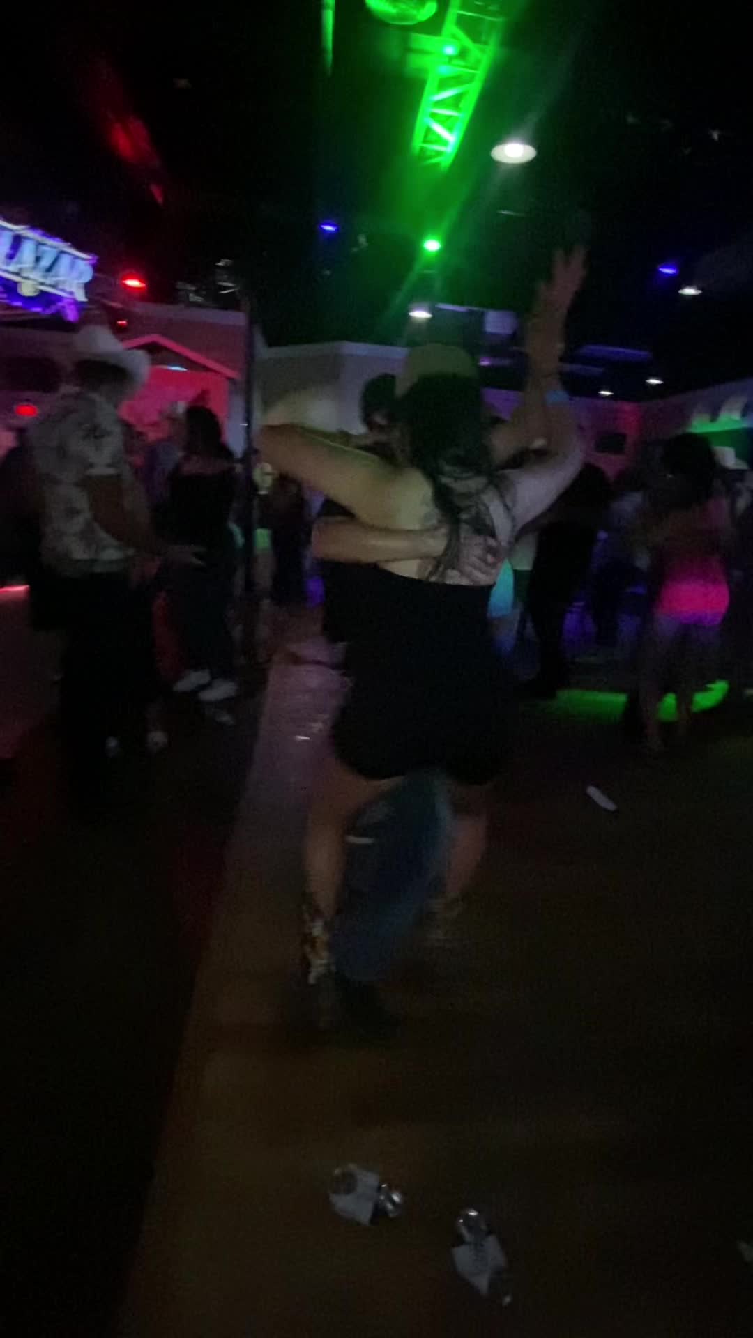 @G🦋