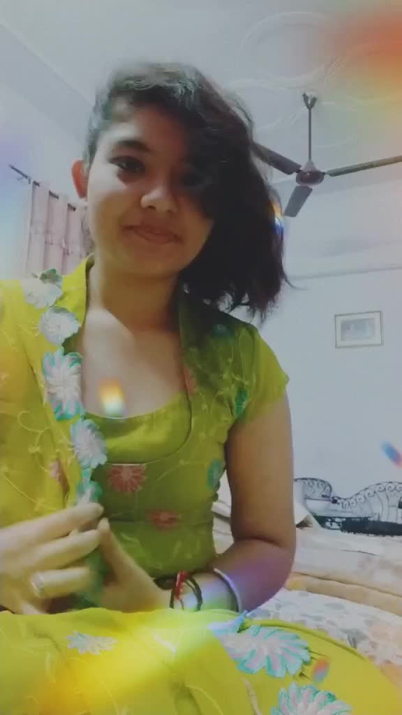 @👑SHREYA BIGHAMAL👑
