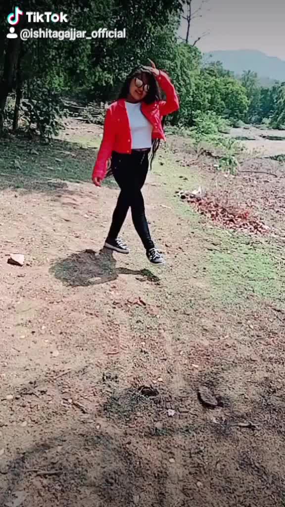 @Ishita_gajjar_offici